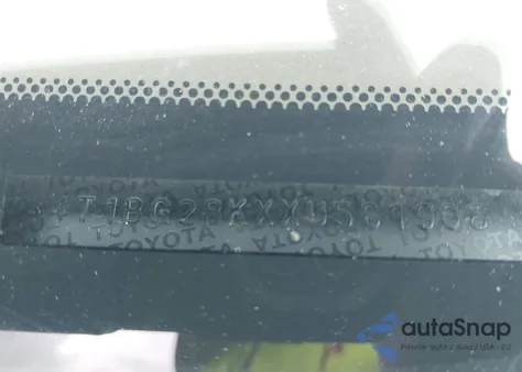 1999 Toyota Camry Le from USA, damaged, VIN 4T1BG28KXXU561908